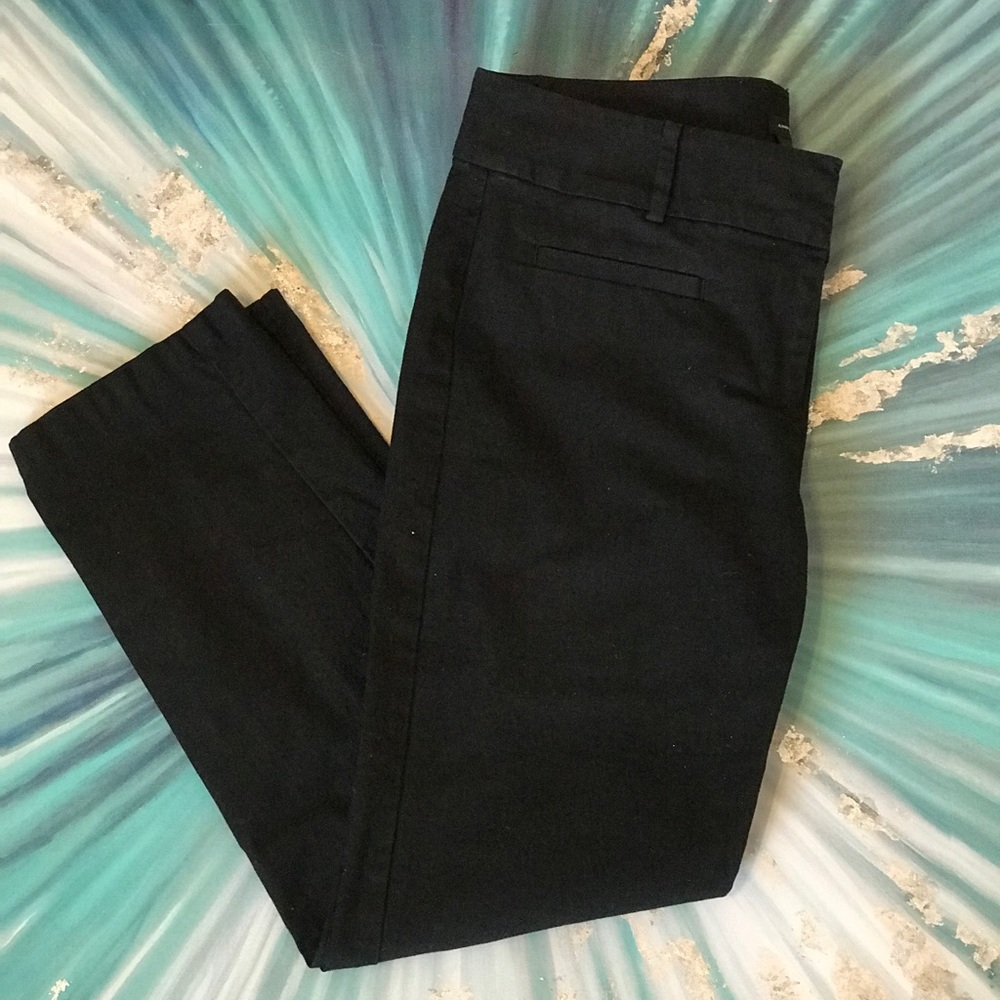 Ann Taylor Signature Crop Pants
